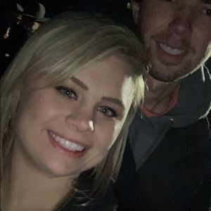 Meet your Posher, Lindsey